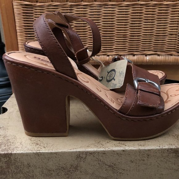 born boulder platform wedge sandal